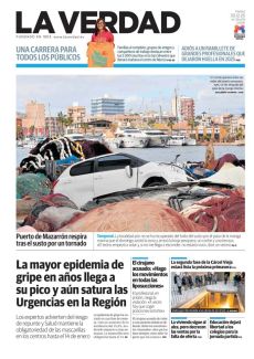 PUERTO DE MAZARRÓN RESPIRA TRAS EL SUSTO POR UN TORNADO