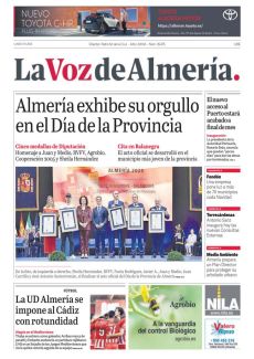 ALMERÍA EXHIBE SU ORGULLO EN EL DÍA DE LA PROVINCIA
